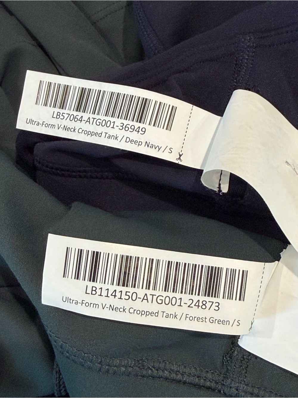 Quince NWOT Set of 2 Ultra-Form V-Neck Cropped Tank Small Deep Navy Forest Green - Picture 10 of 10